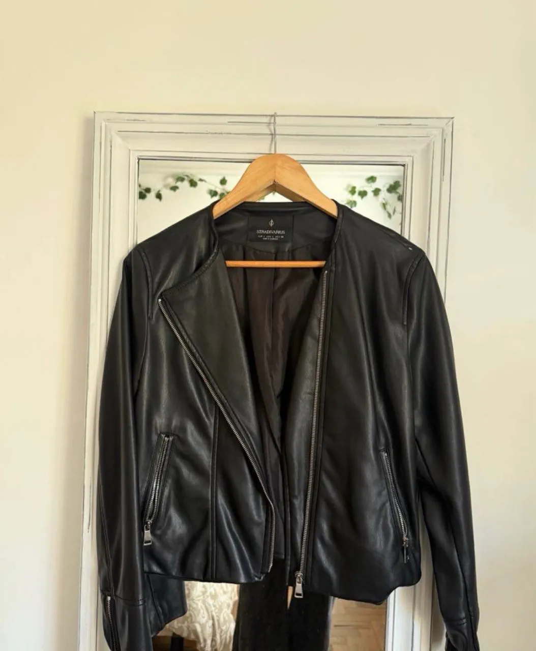 Campera Stradivarius - imagen 1