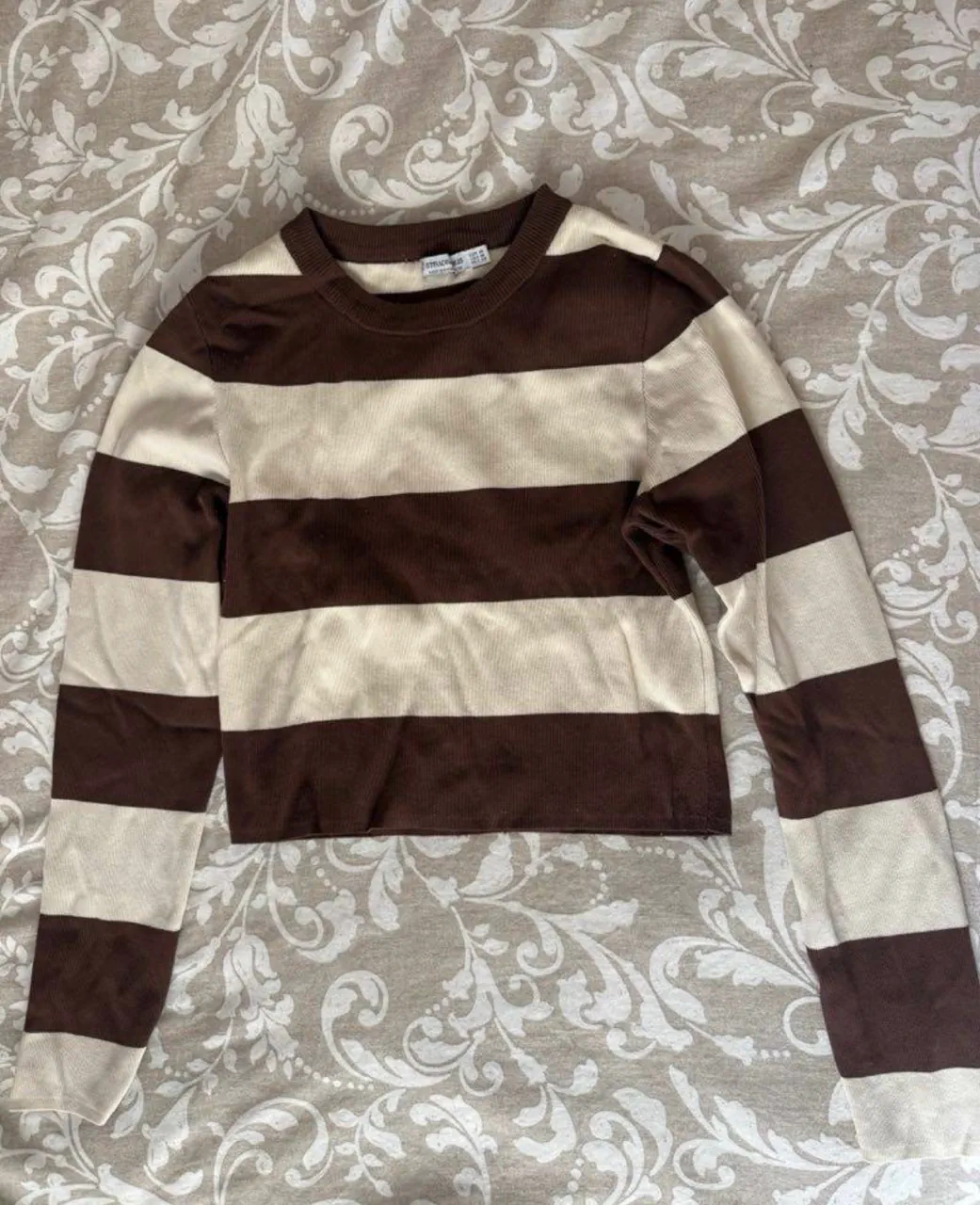 Remera Stradivarius · Talle M