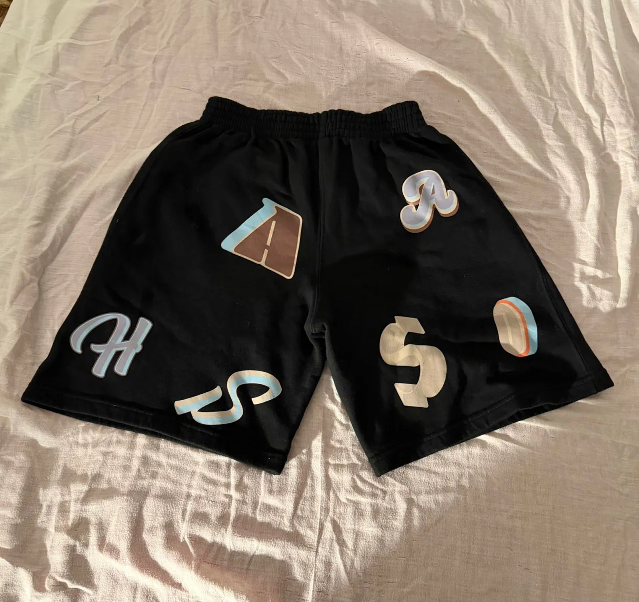 Short Shato - imagen 1