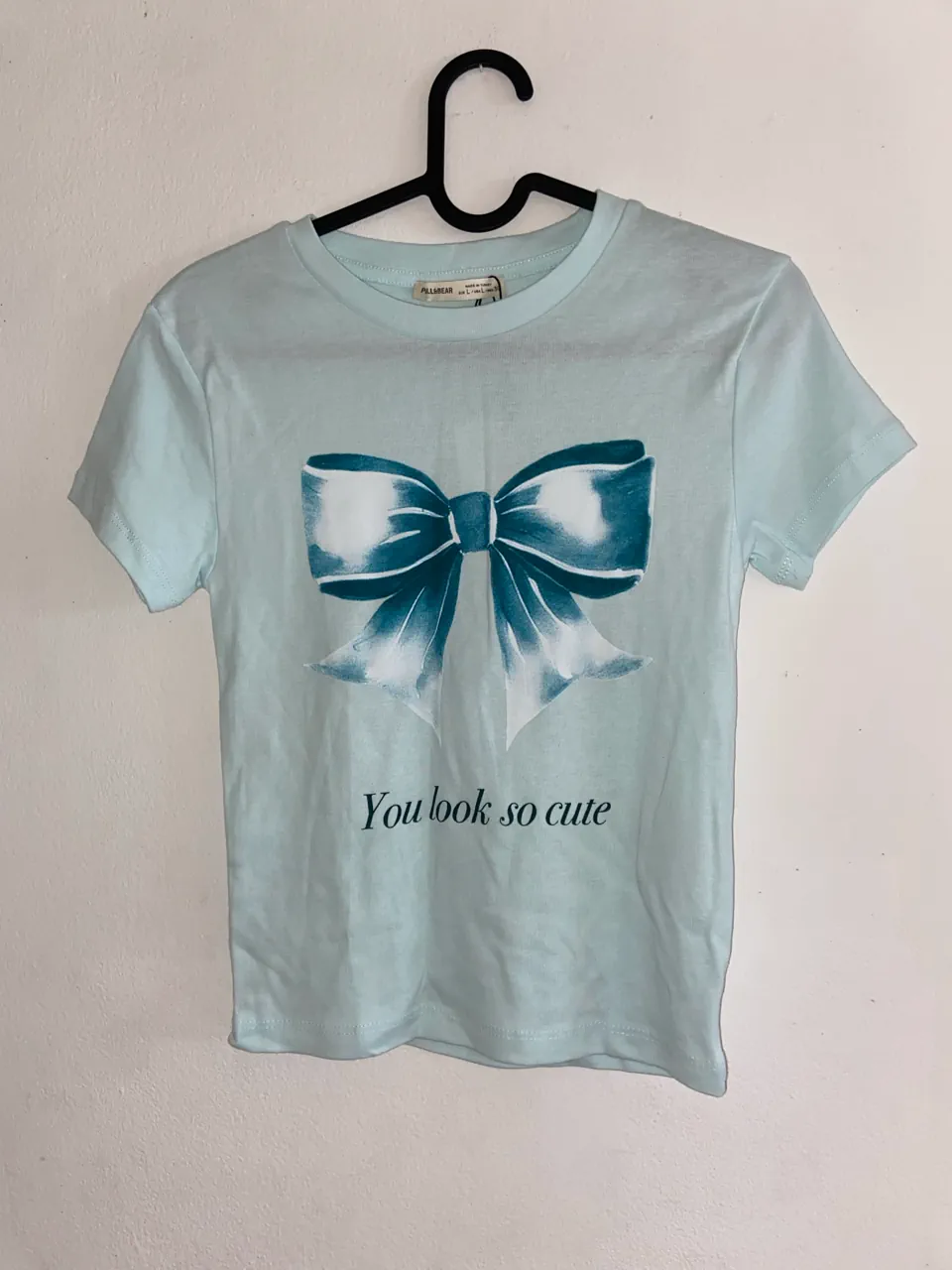Remera Pull&bear · Talle L