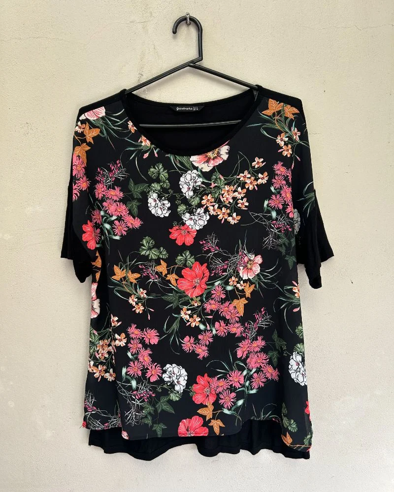Remera Stradivarius - imagen 1