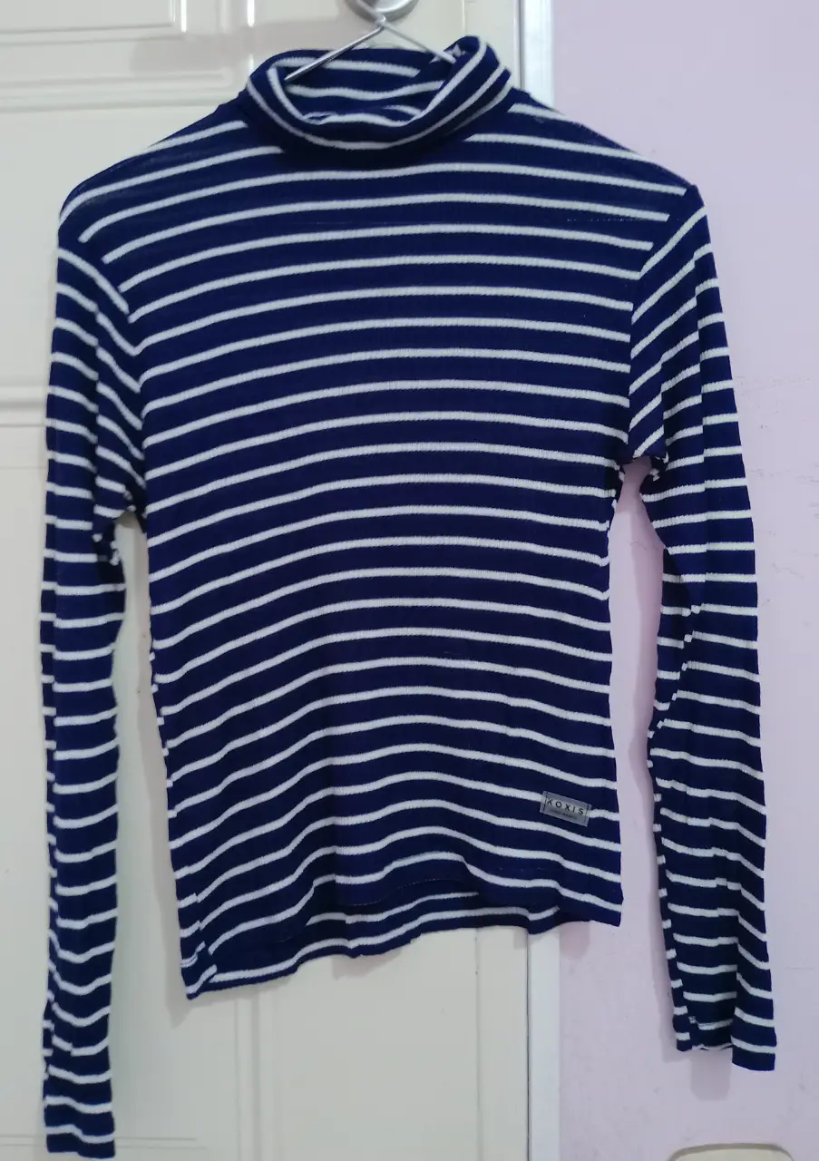 Remera Koxis · Talle S