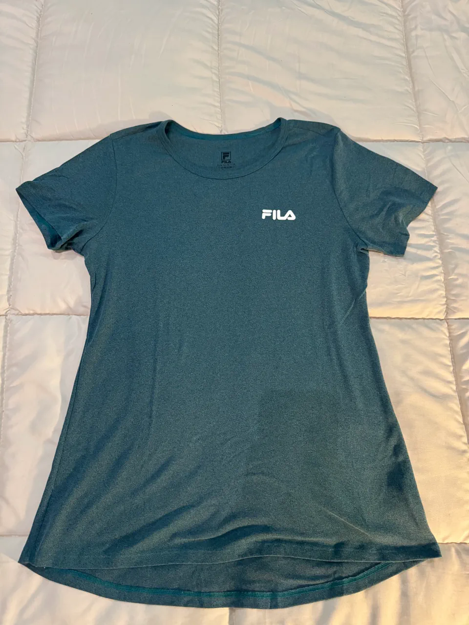 Remera Fila · Talle M