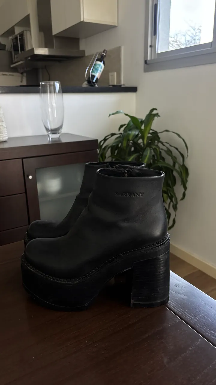 Botas Sarkany - imagen 1