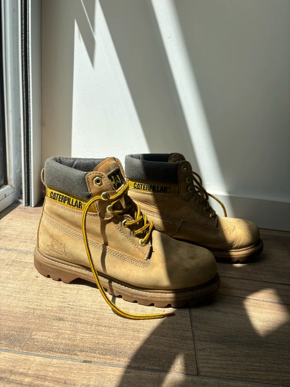 Botas CAT - imagen 1