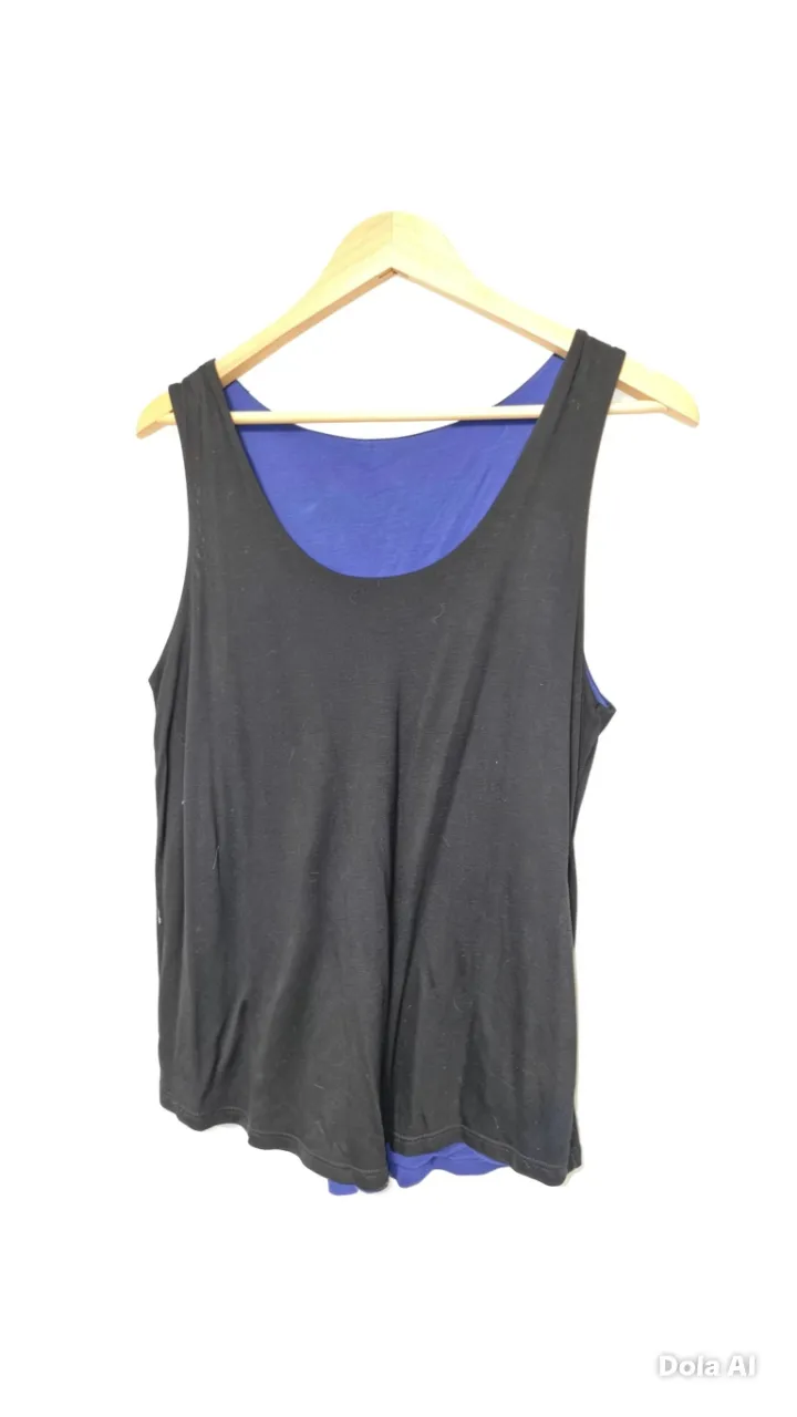 Musculosa J.k.bennett - imagen 1