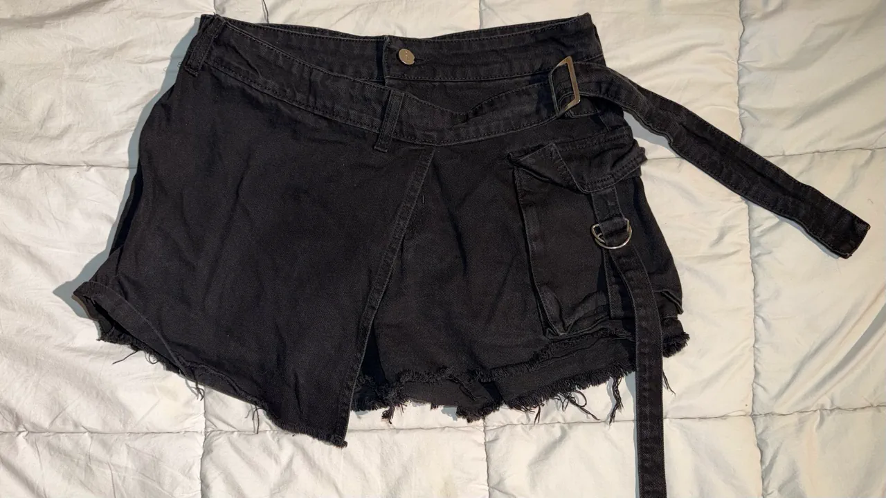 Short Isostasia - imagen 1