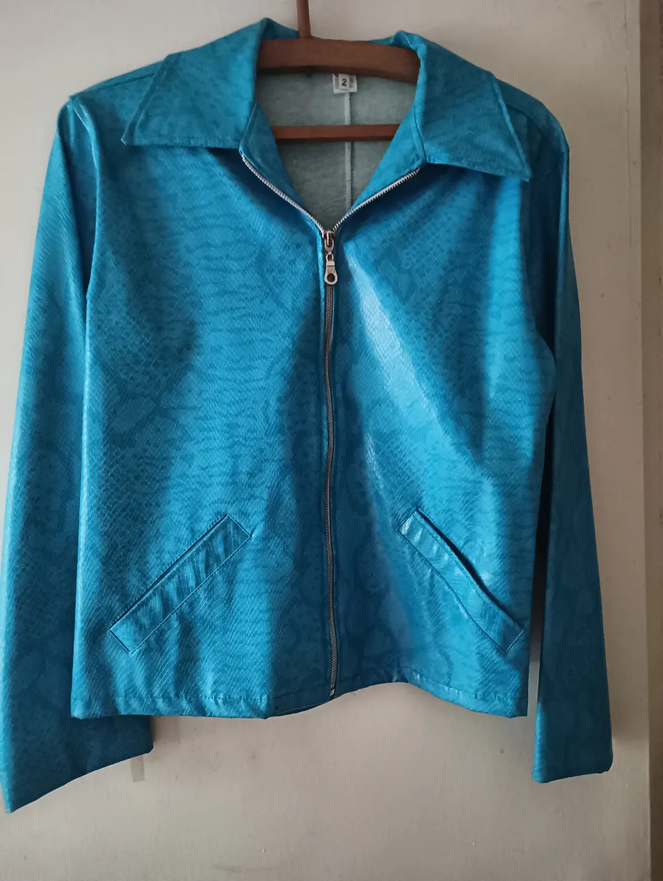 Campera Sin marca ✅ - imagen 1