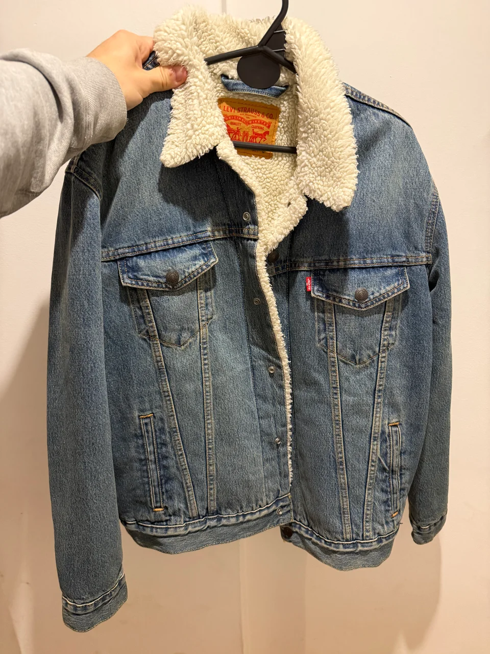 Levi's · Talle L