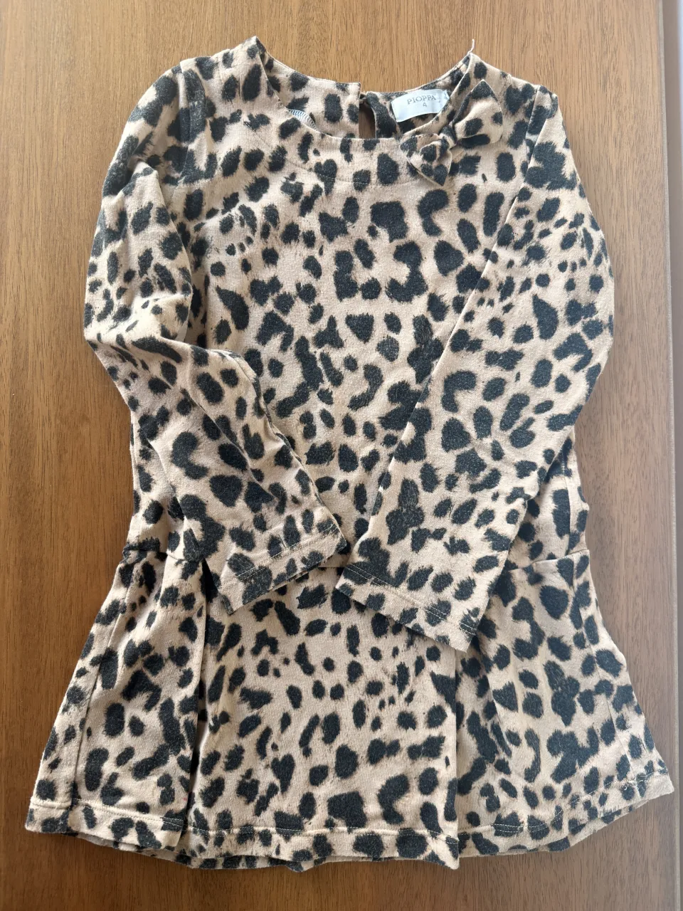 Vestido corto Pioppa · Talle 4 años / 104 cm