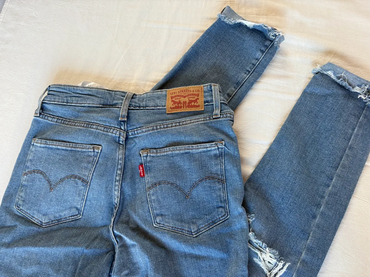 Jean Levi's - imagen 1