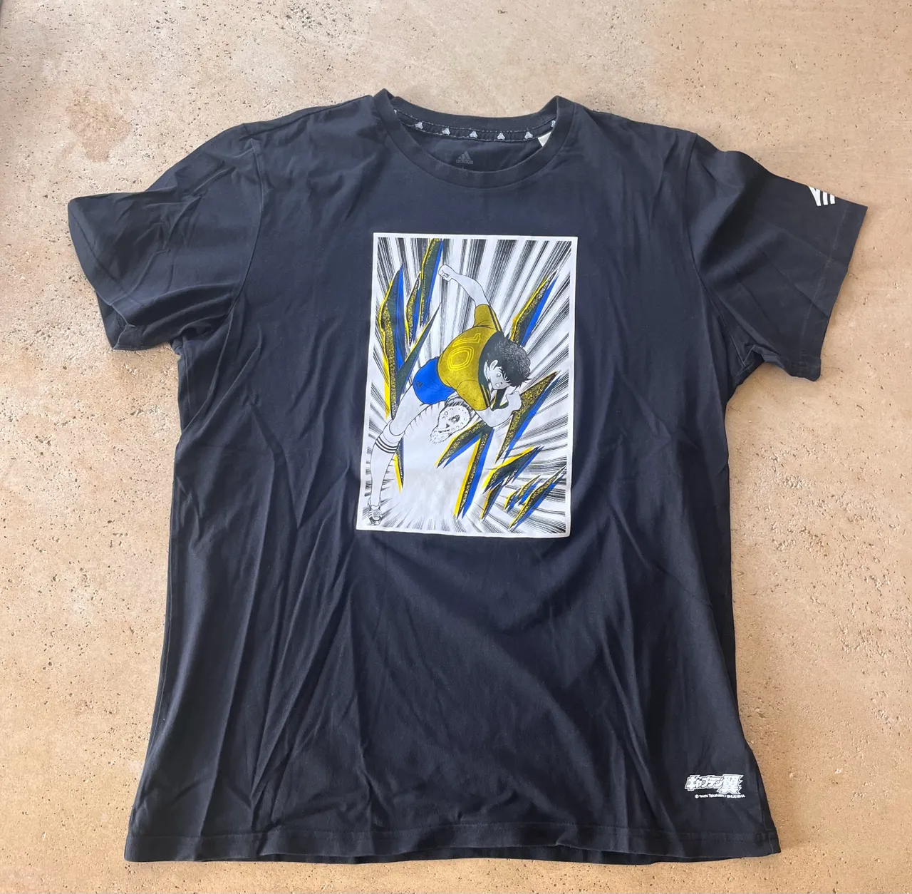 adidas · Talle L