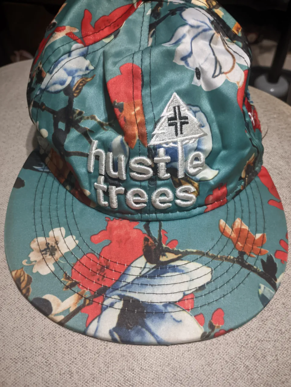 Hustle trees