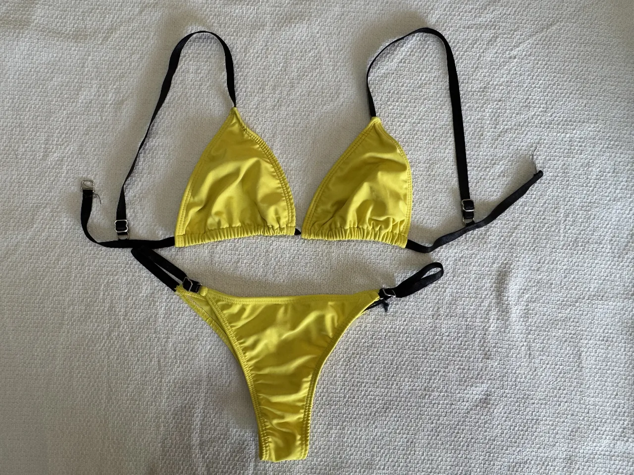 Bikini Otra - imagen 1