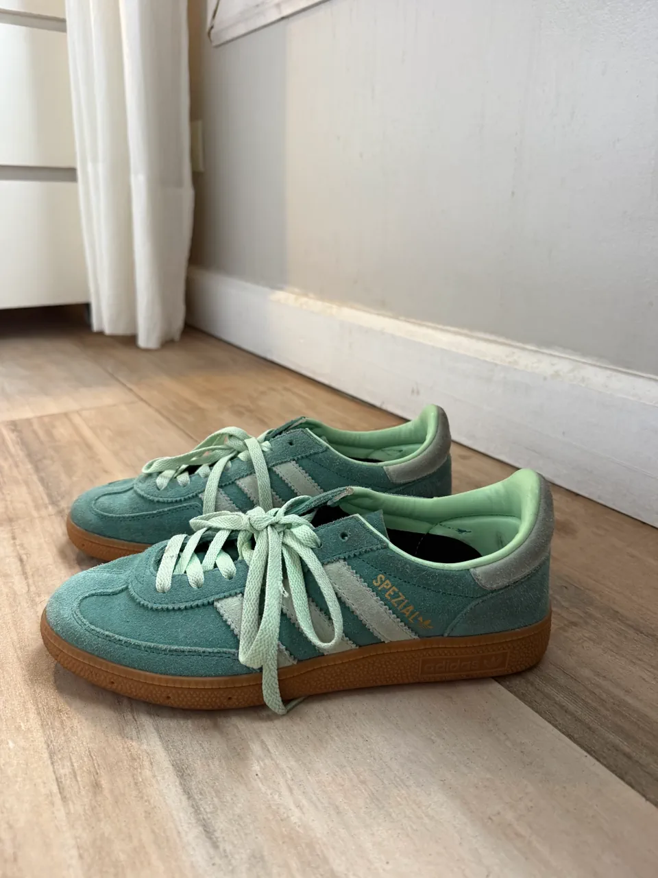 Zapatillas adidas - imagen 1