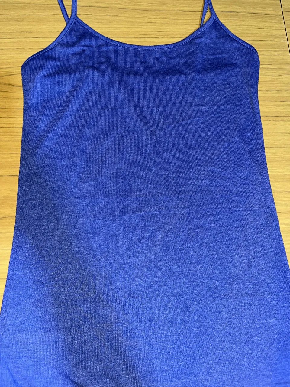 Musculosa A ≠ - imagen 1