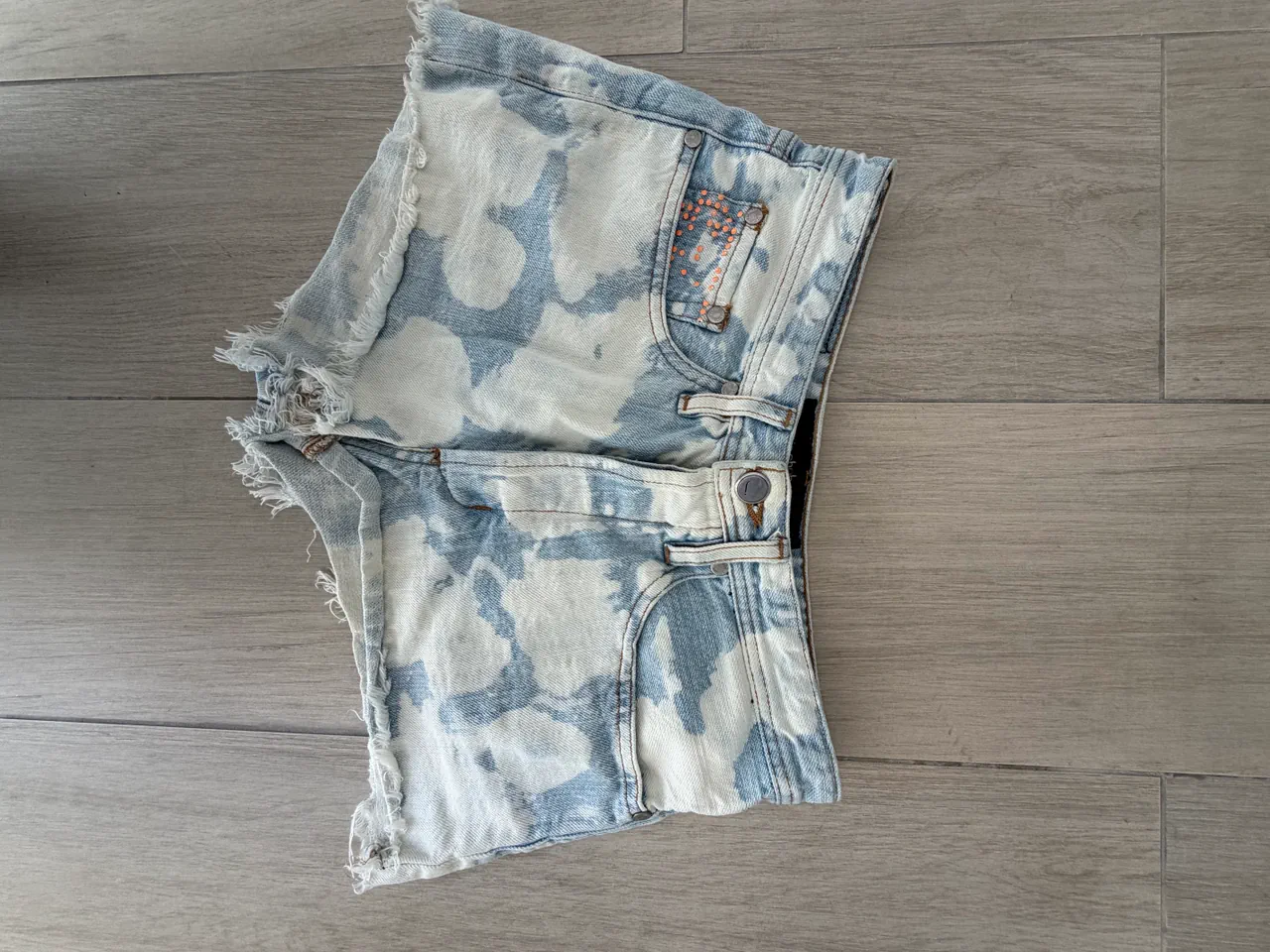 Short Jazmín Chebar · Talle MEX/ARG 23