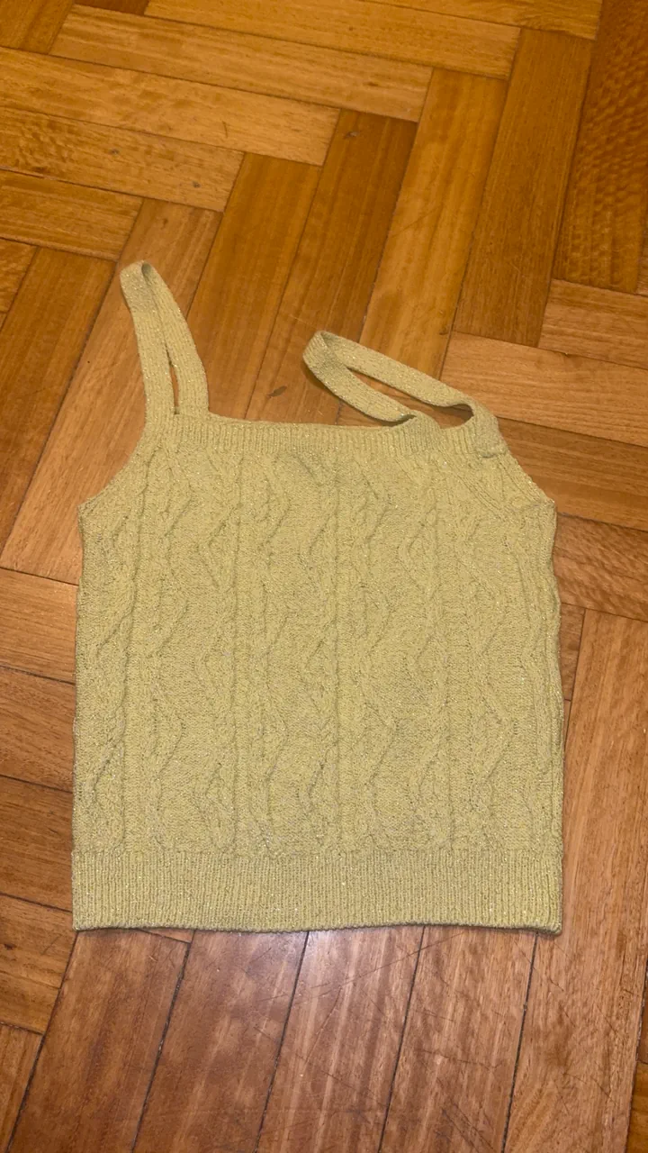 Musculosa Mango · Talle M