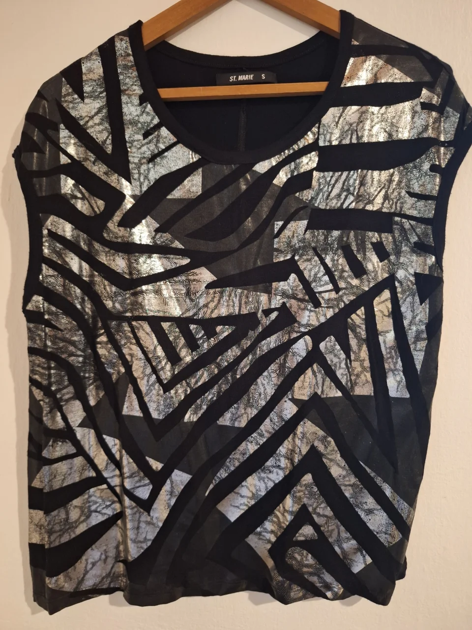 Remera ST. MARIE - imagen 1