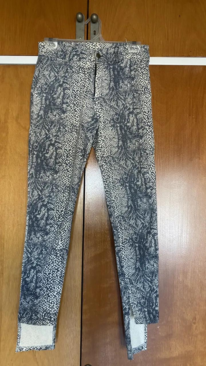 Pantalón Sin marca. - imagen 1