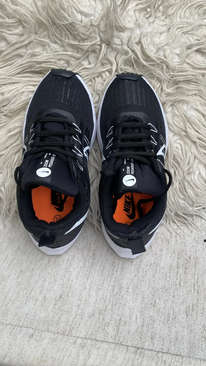 Zapatillas Nike · Talle AR 31