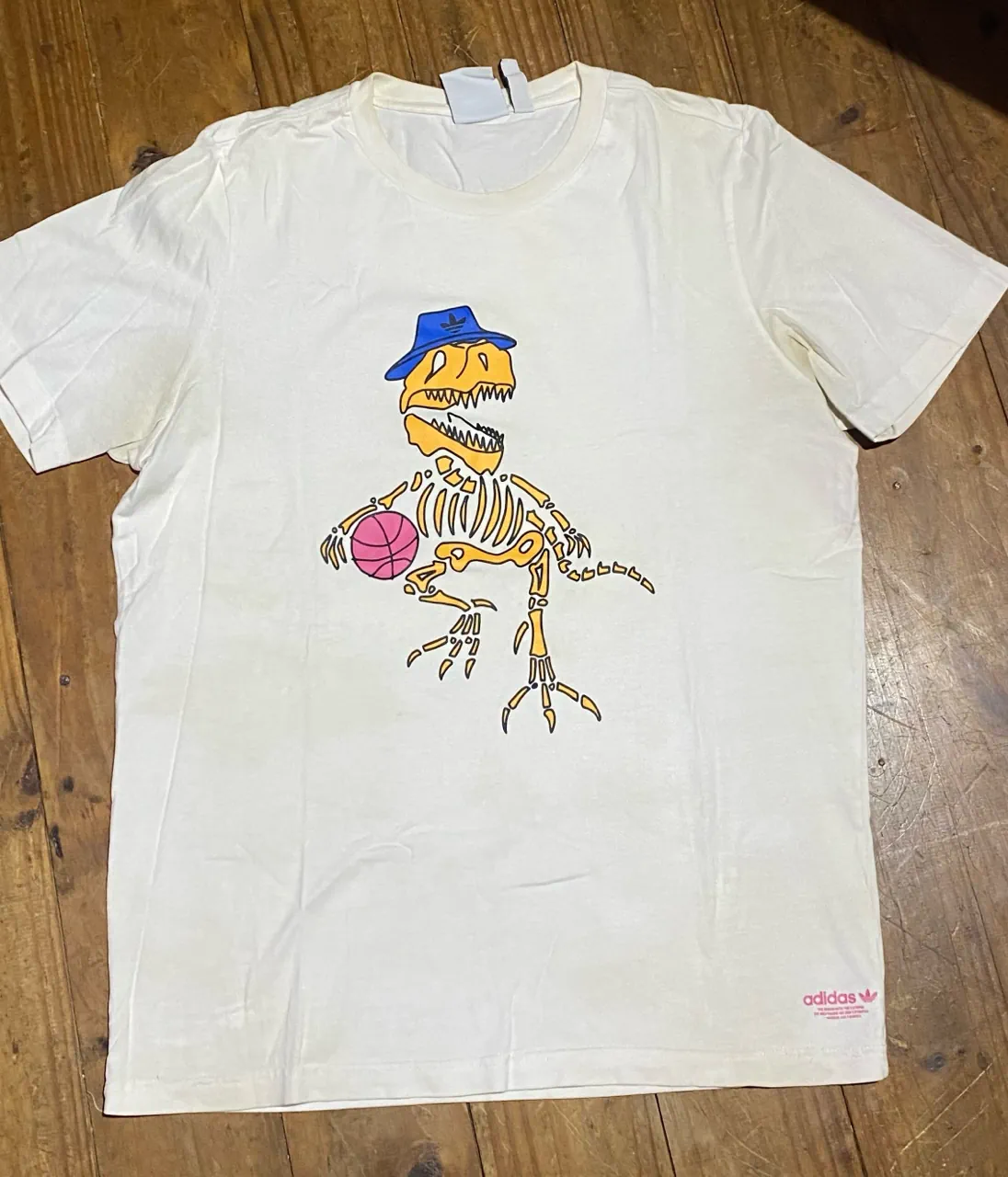 Remera adidas · Talle S