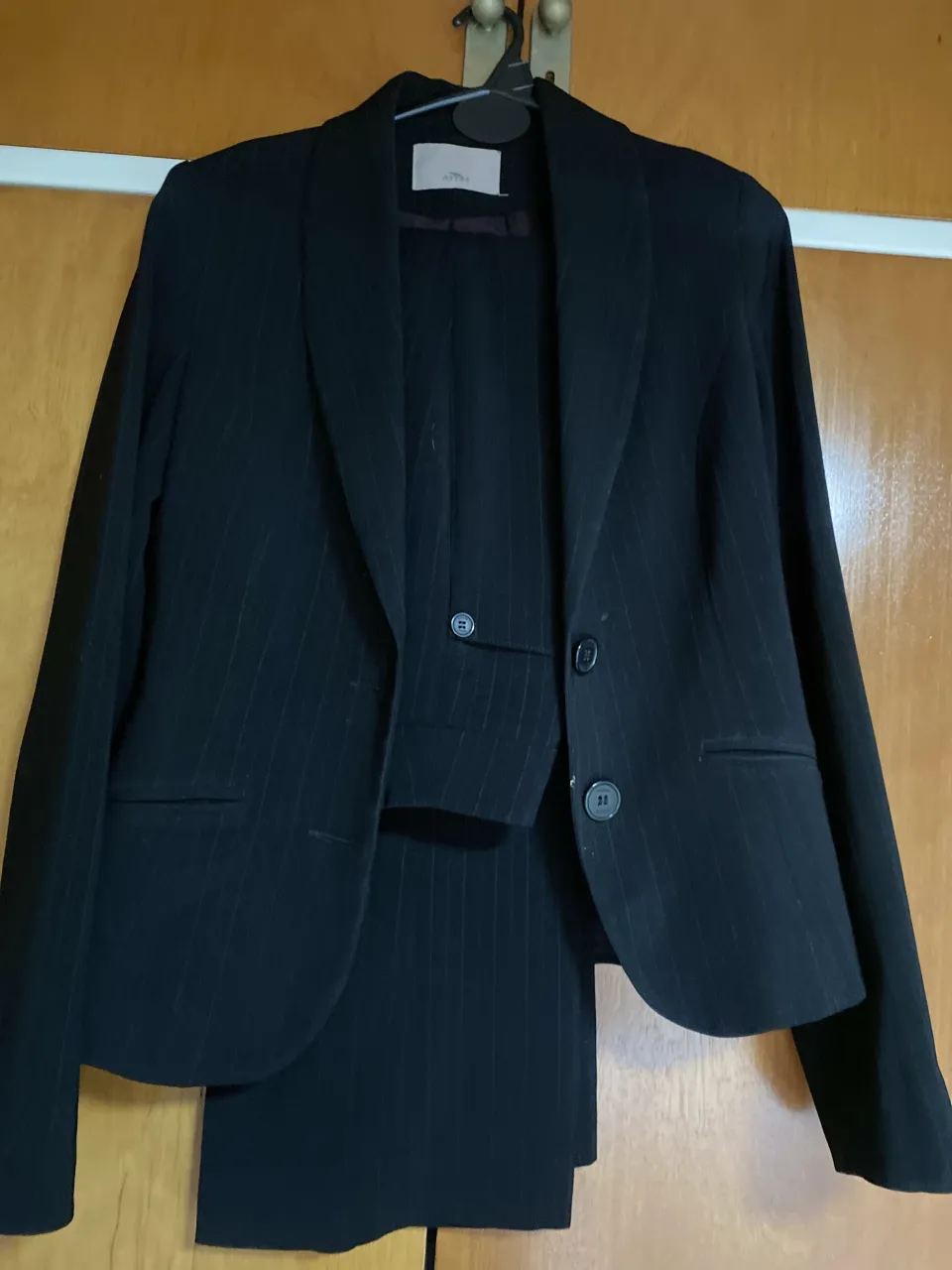 Blazer Ayres - imagen 1