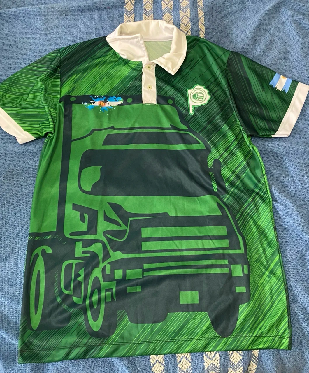 Remera Sin marca · Talle L
