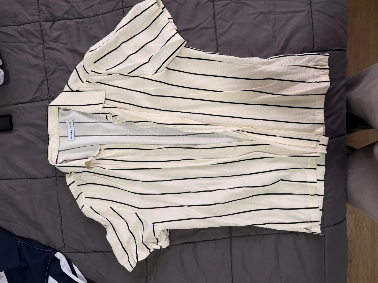 Camisa Bershka - imagen 1