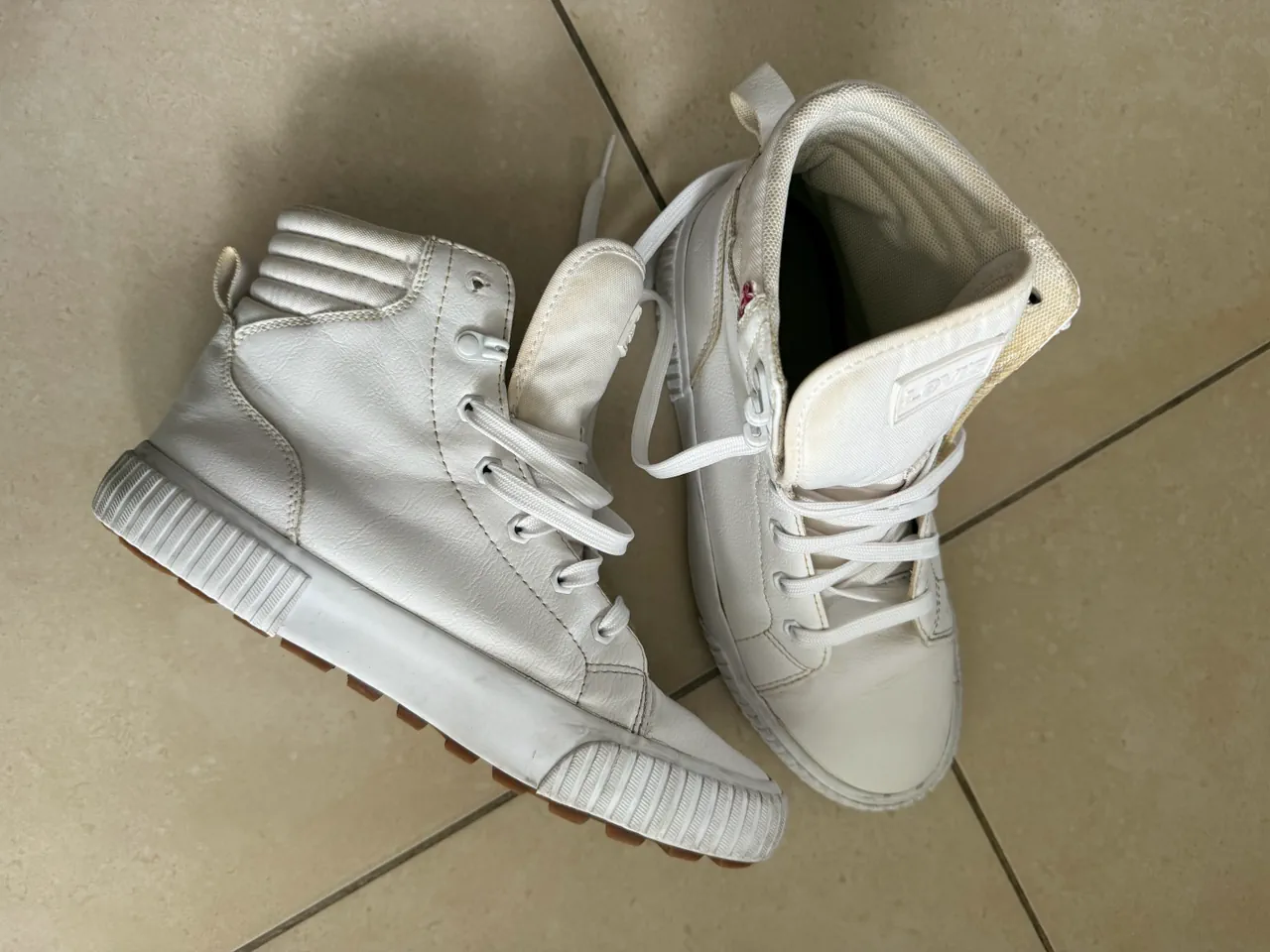 Botas Levi's · Talle US 8