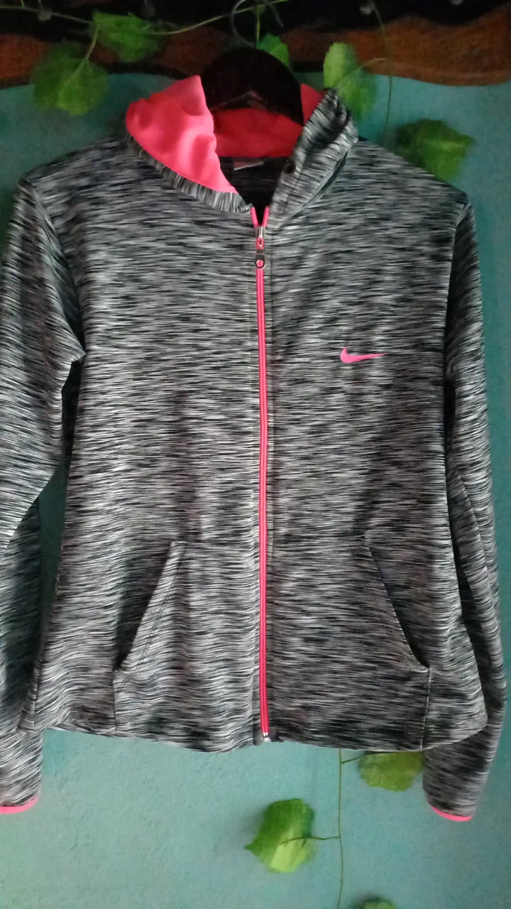 Buzo Nike - imagen 1