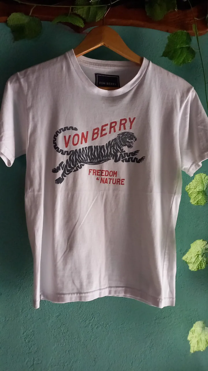 Remera Von berry - imagen 1