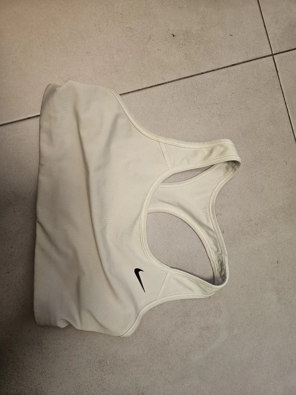 Corpiño deportivo Nike - imagen 1