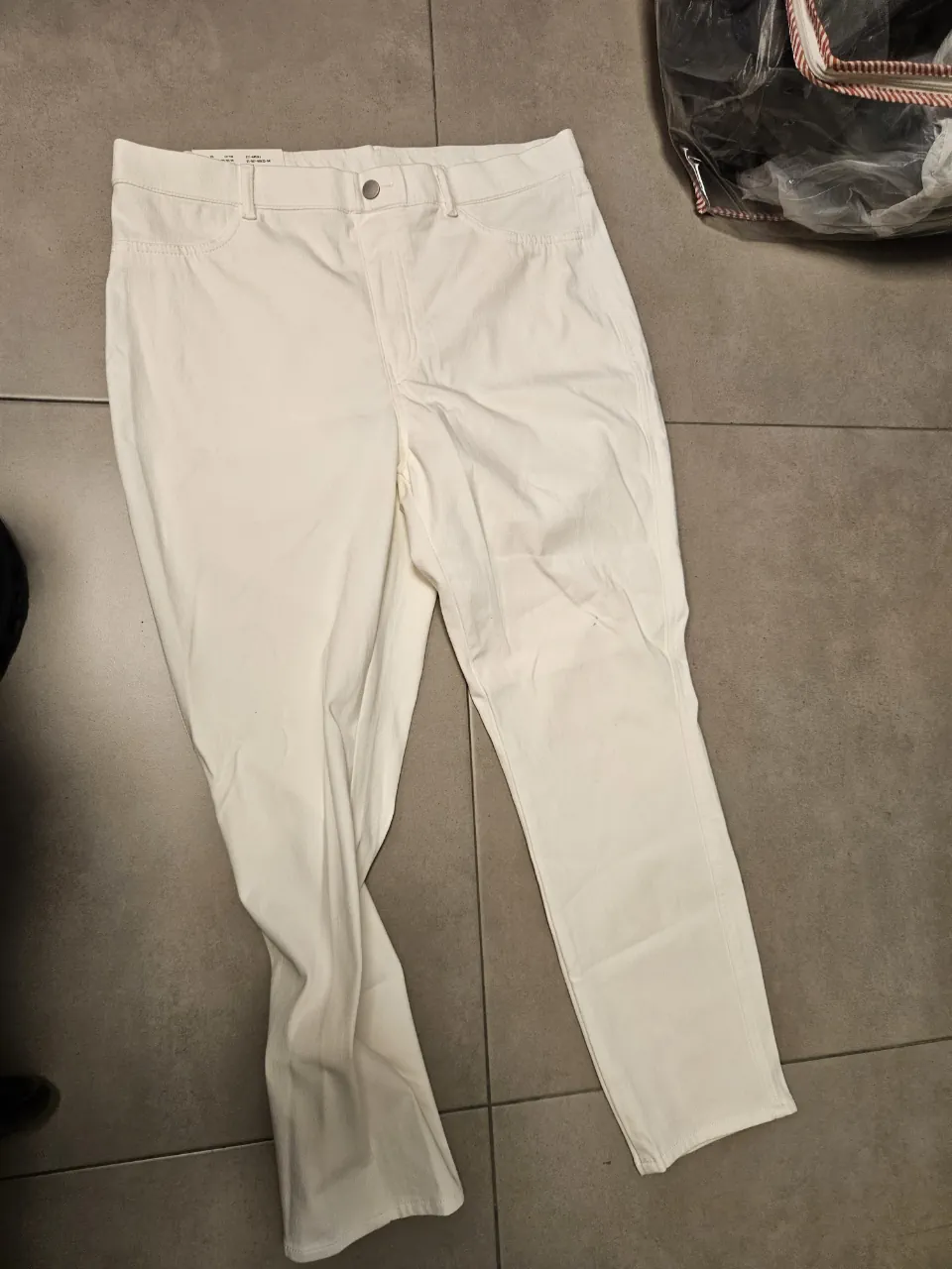 Pantalón Uniqlo - imagen 1