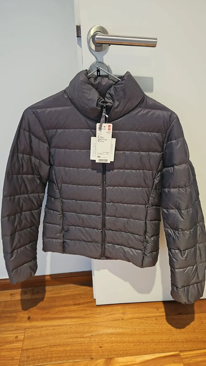 Campera Uniqlo - imagen 1