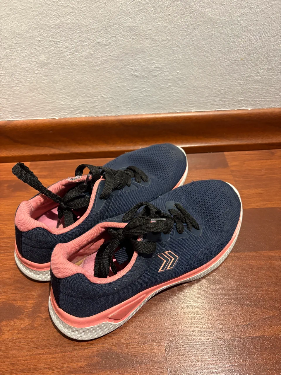 Zapatillas Atomik · Talle AR 37