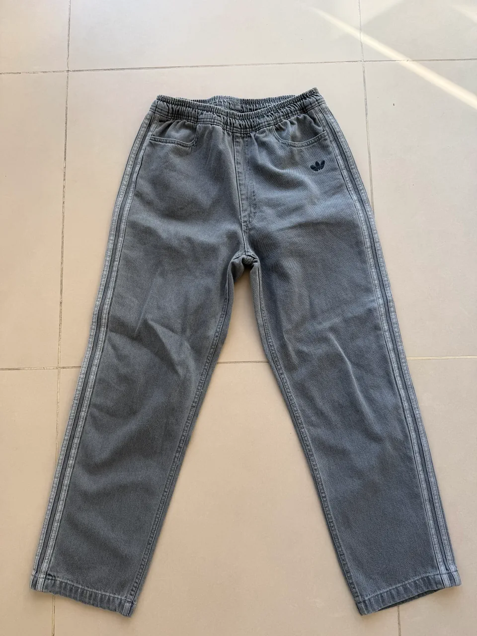 Jean adidas Originals · Talle S