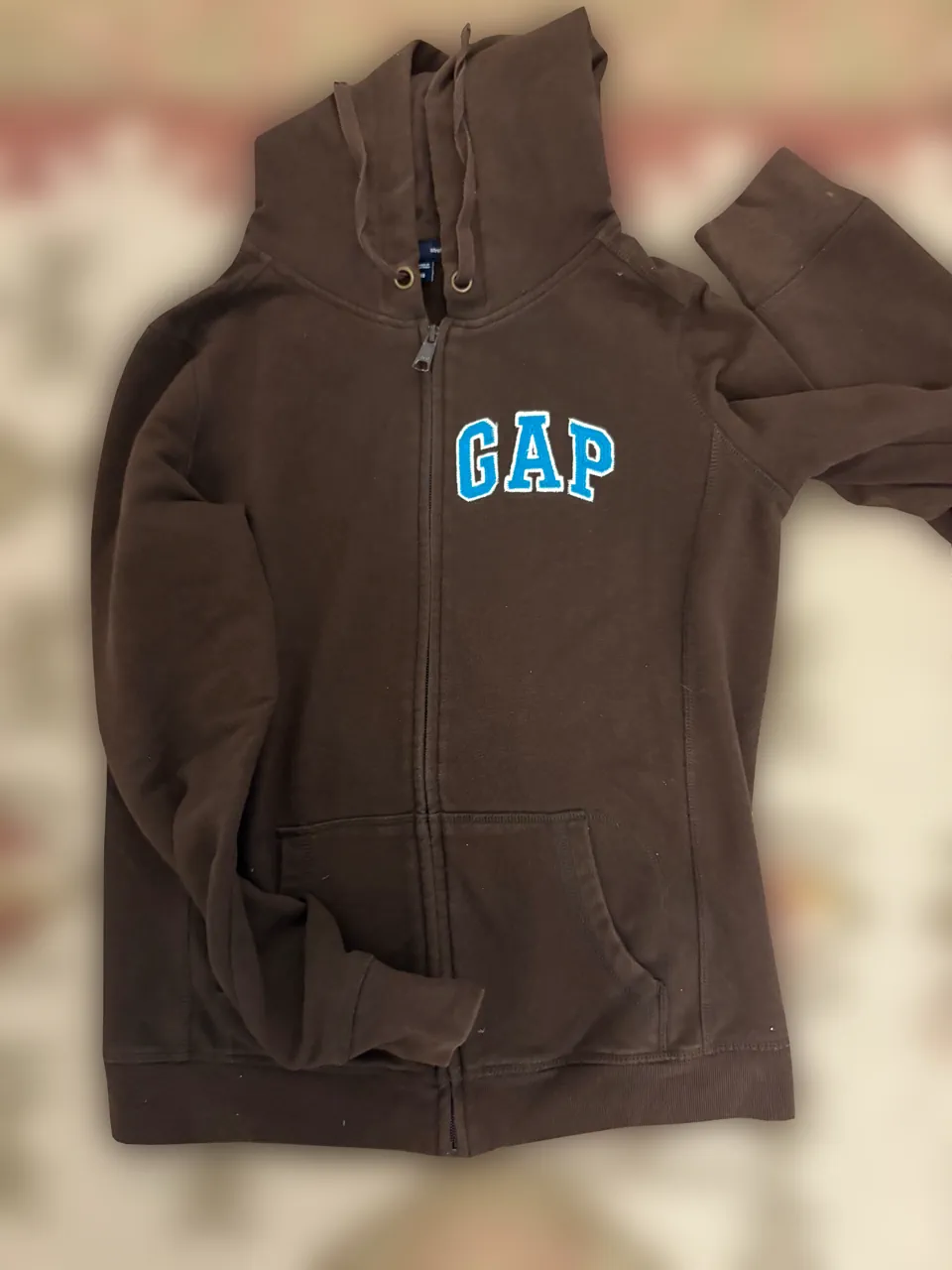 Buzo GAP - imagen 1