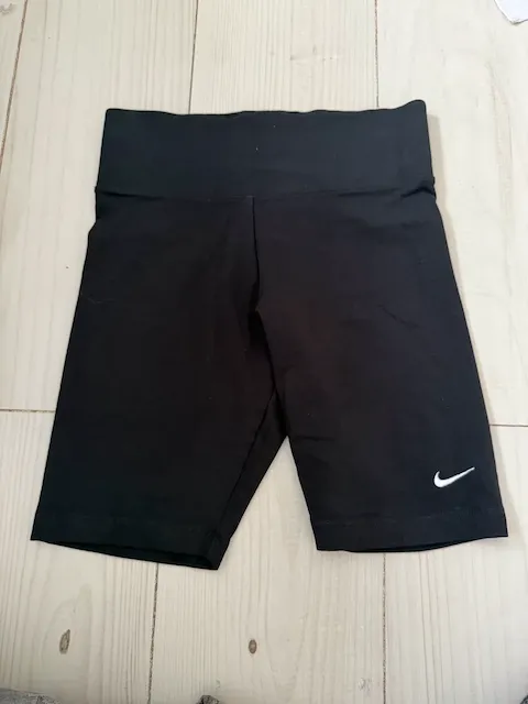 Nike · Talle S