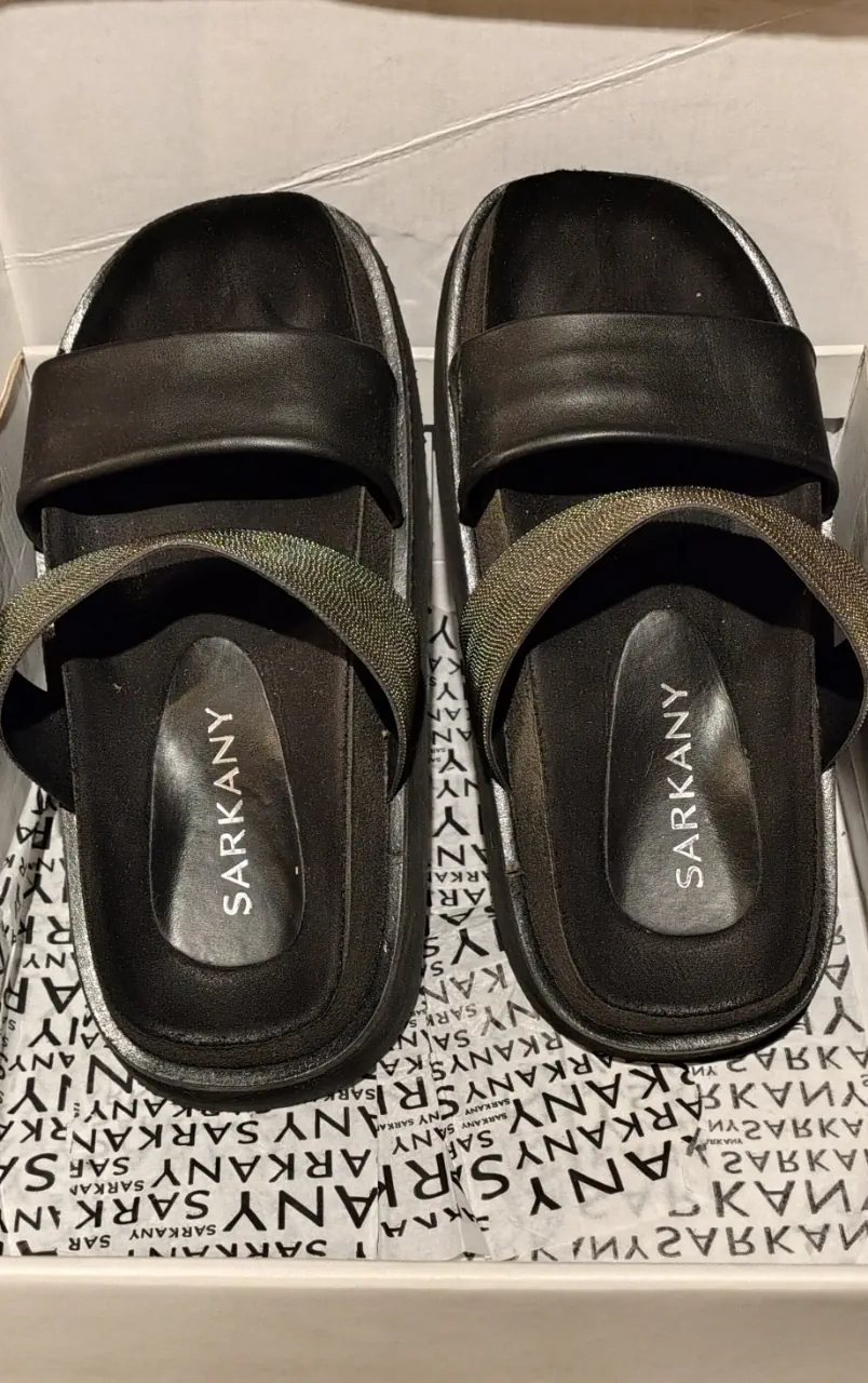 Sarkany · Talle AR 37