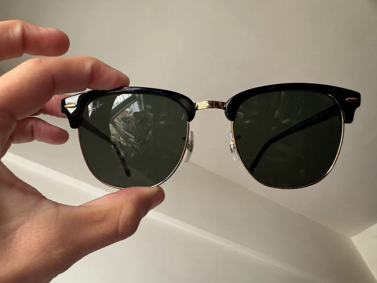 Ray-Ban