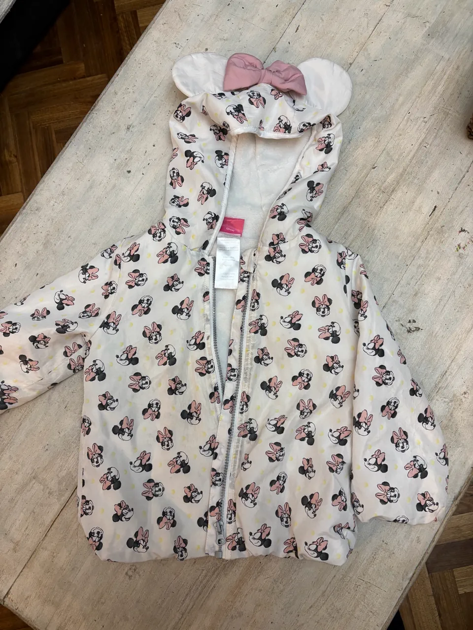 Disney · Talle 4 años / 104 cm