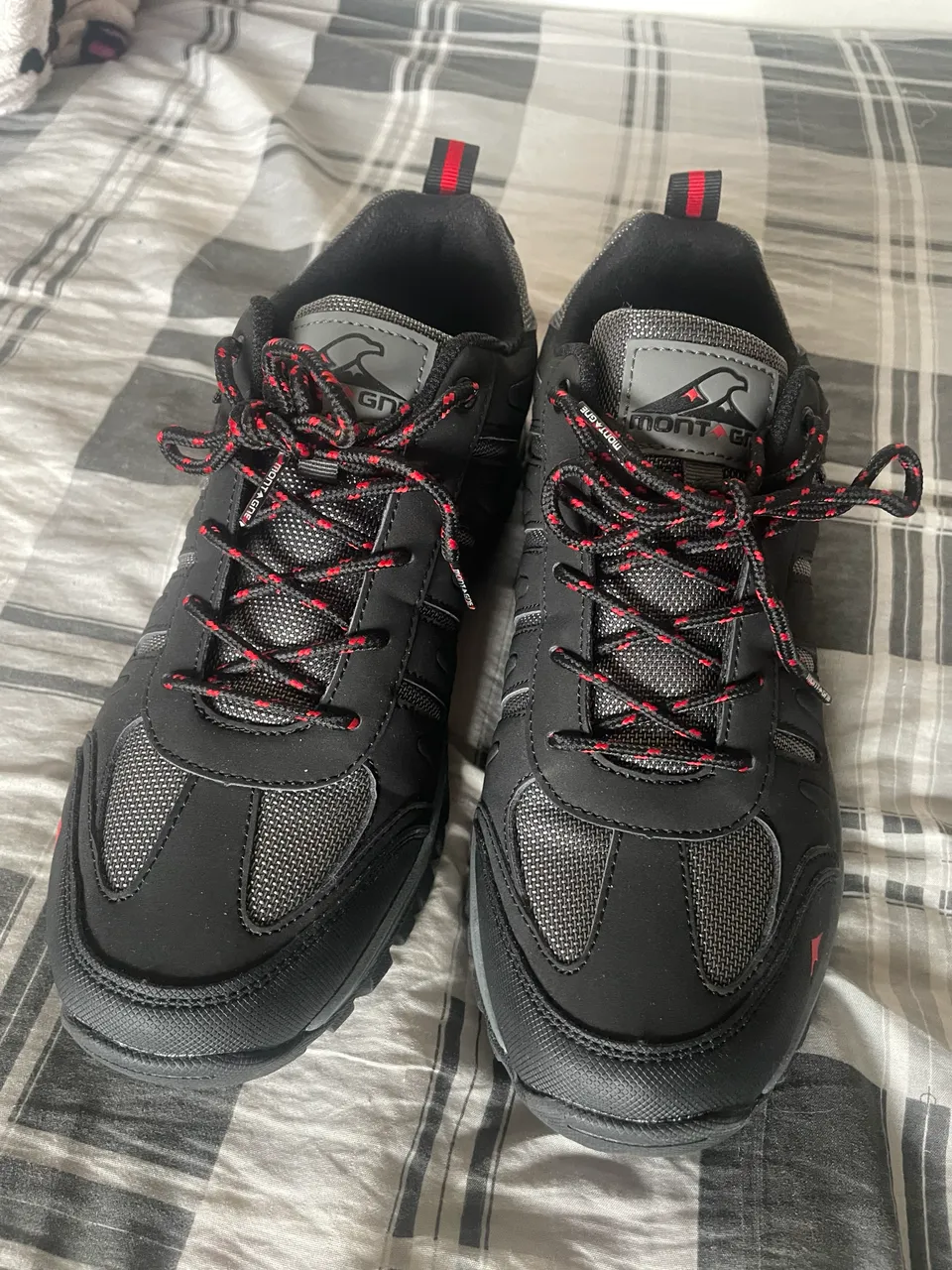 Botas Montagne · Talle AR 39