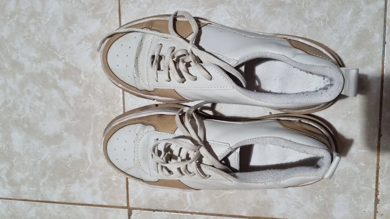 Zapatillas Showroom · Talle AR 39