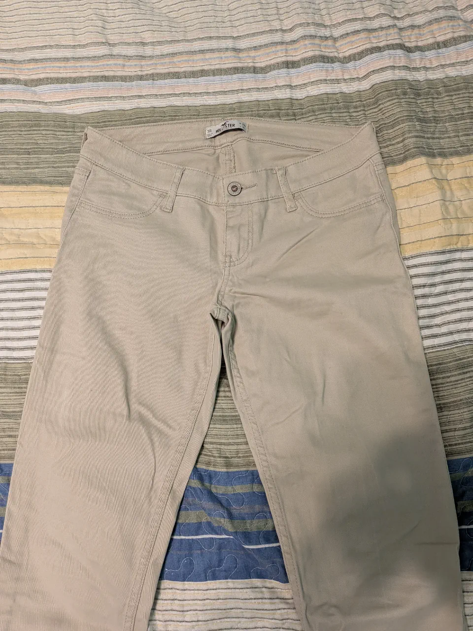 Hollister · Talle MEX/ARG 26