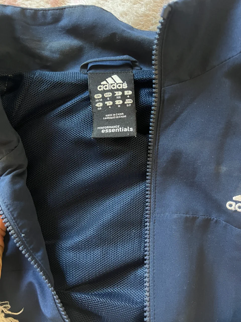 Buzo adidas - imagen 3