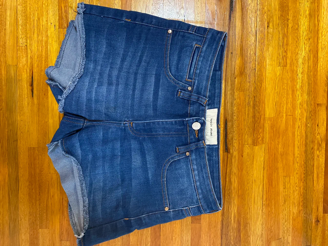 Short Tucci - imagen 1