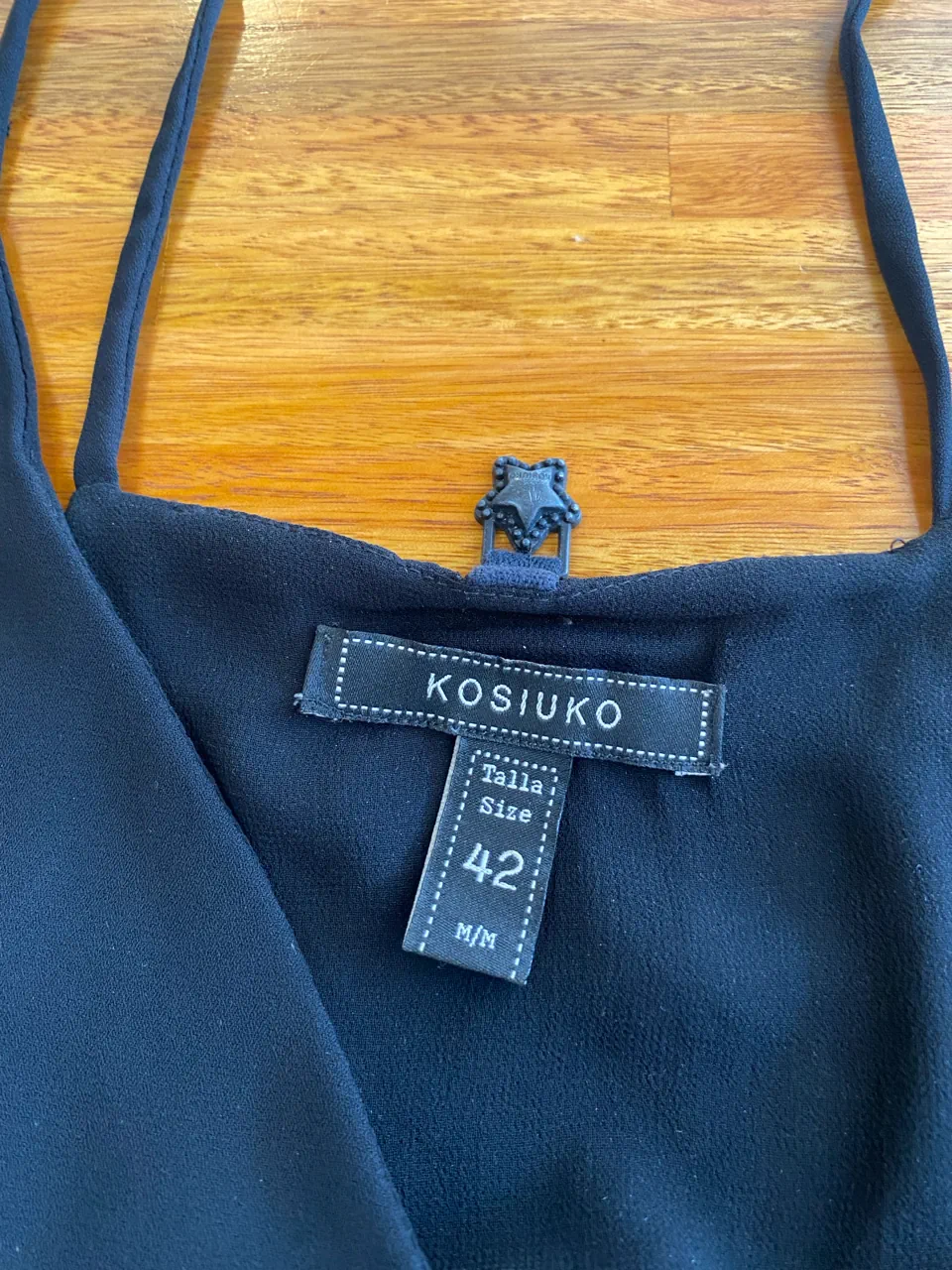 Musculosa Kosiuko - imagen 2