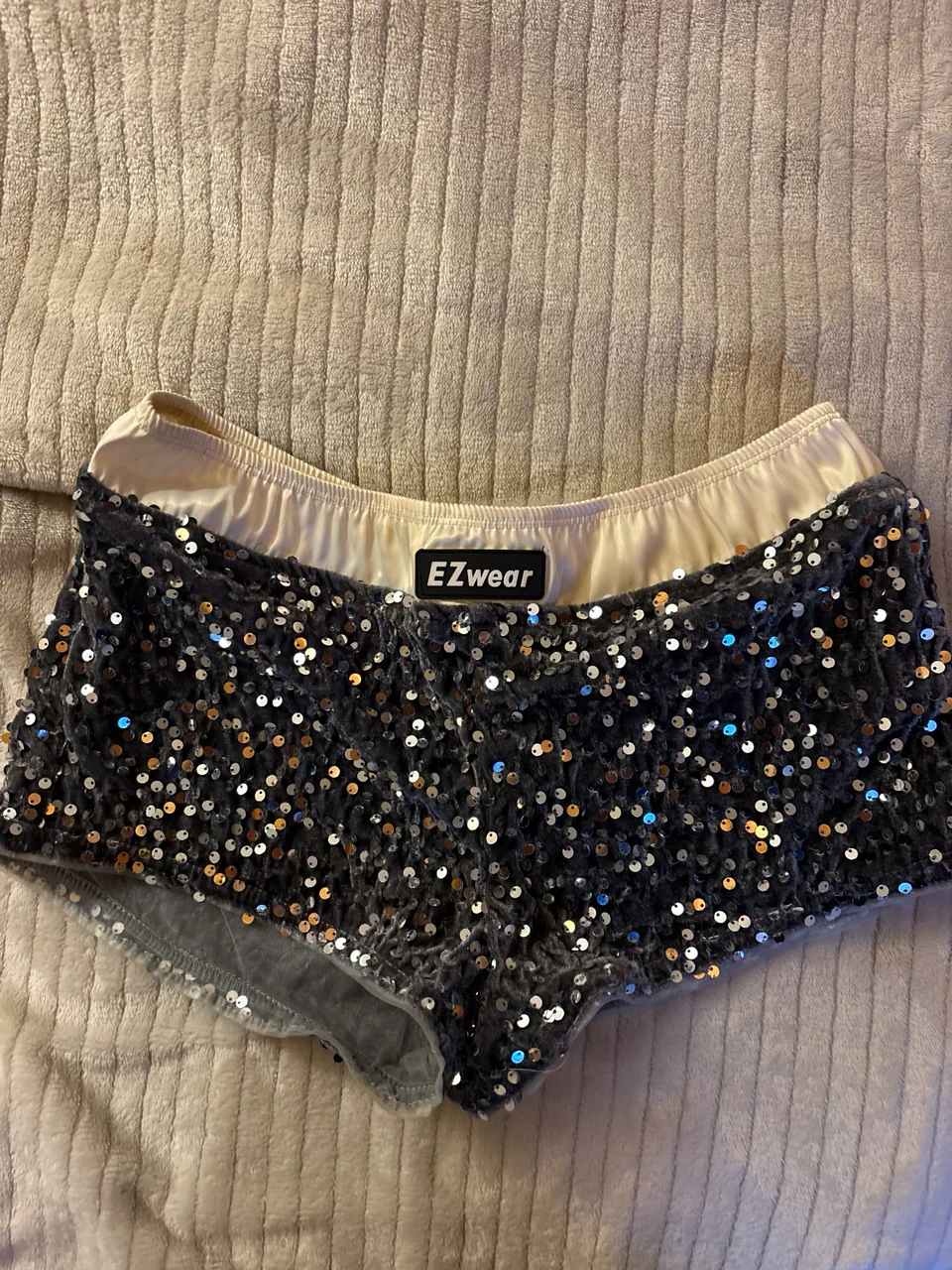 Short Shein · Talle S
