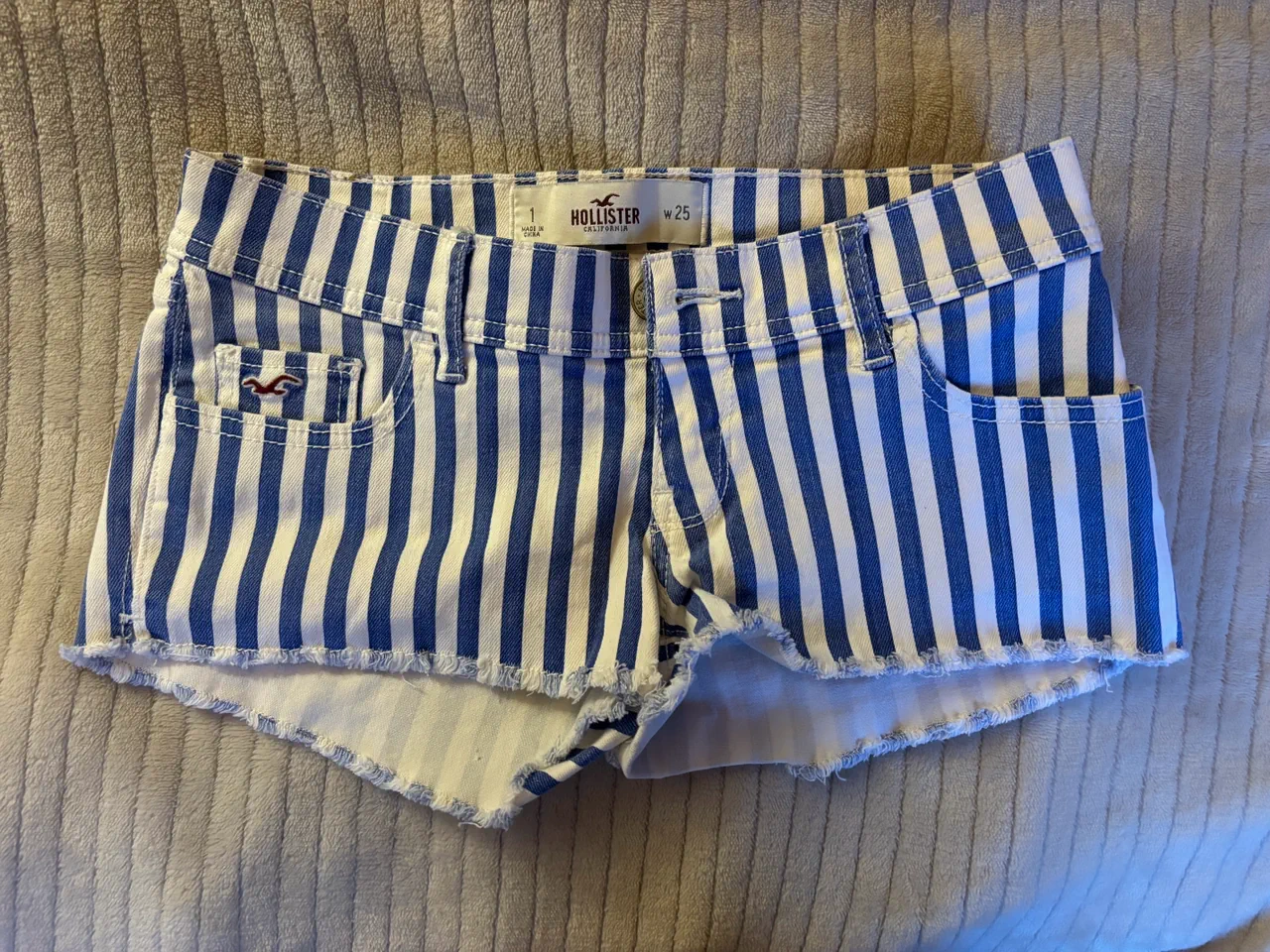 Hollister · Talle US 25